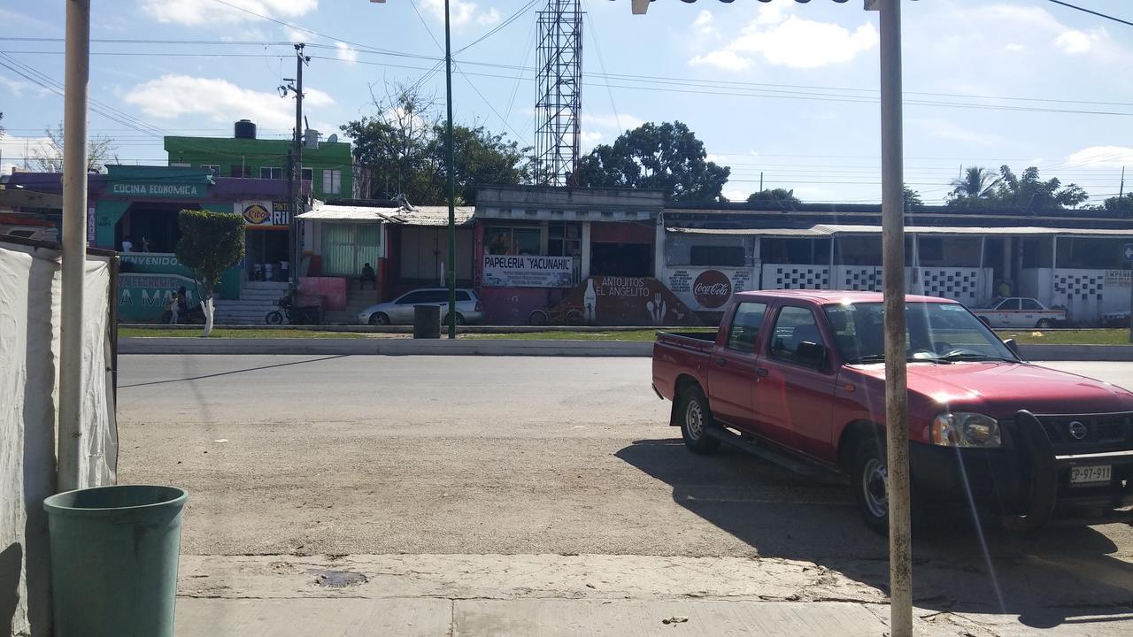 Gran Garra De Jaguar Hotel Xpujil Luaran gambar