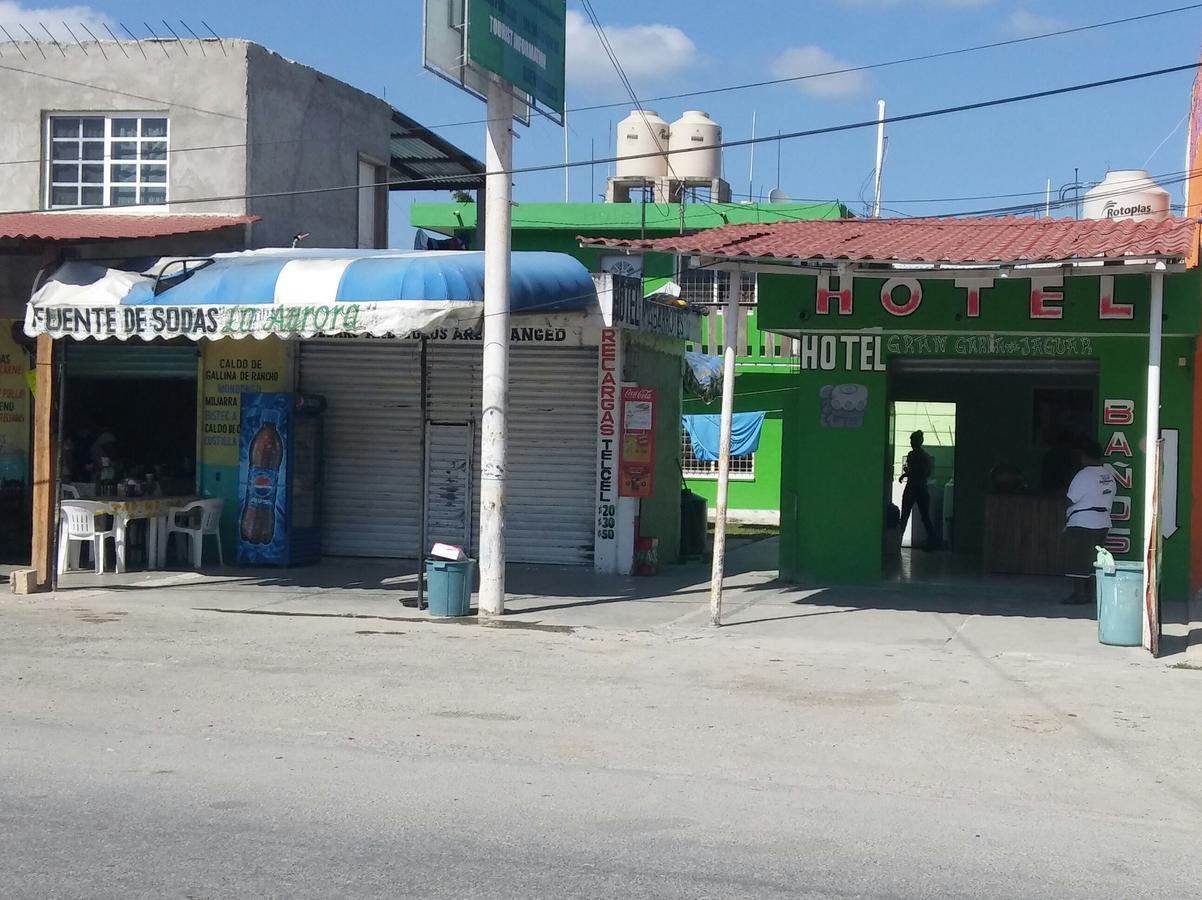 Gran Garra De Jaguar Hotel Xpujil Luaran gambar